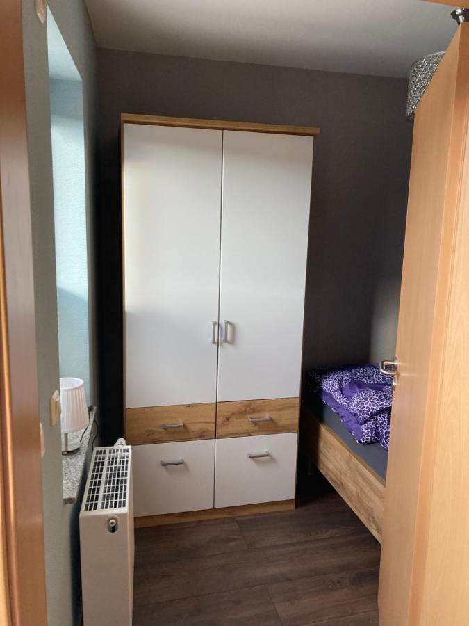 Ferienwohnung Am Schlosspark Ettersburg Bei Weimar Ngoại thất bức ảnh